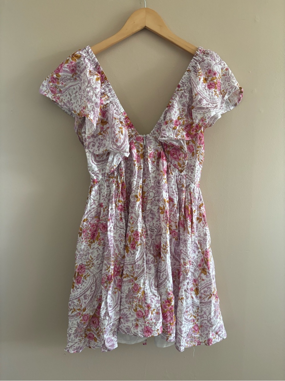 Lulus Kory Lilac Multi Print Flutter Sleeve Mini Dress Size Medium Beach Boho - Picture 4 of 9